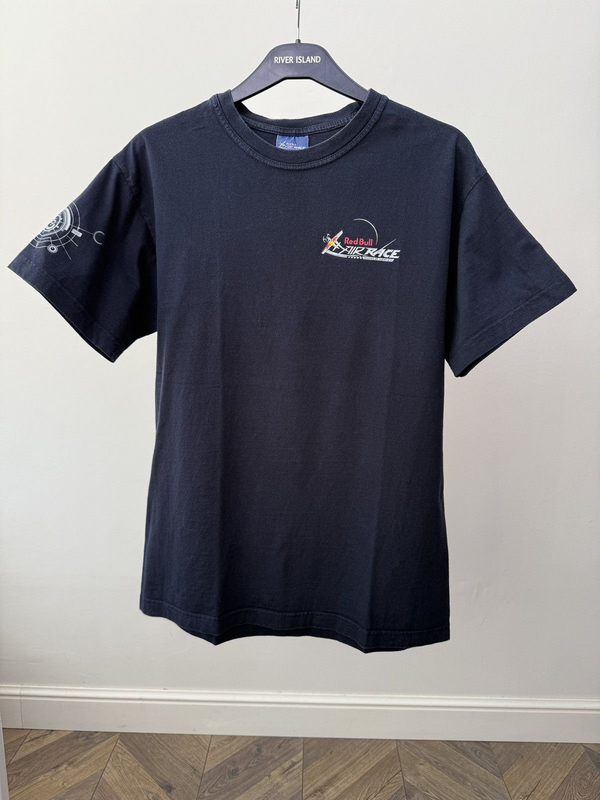 Red Bull Vintage Red Bull Air Race Graphic Faded T-Shirt Size US M / EU 48-50 / 2 - 1 Thumbnail