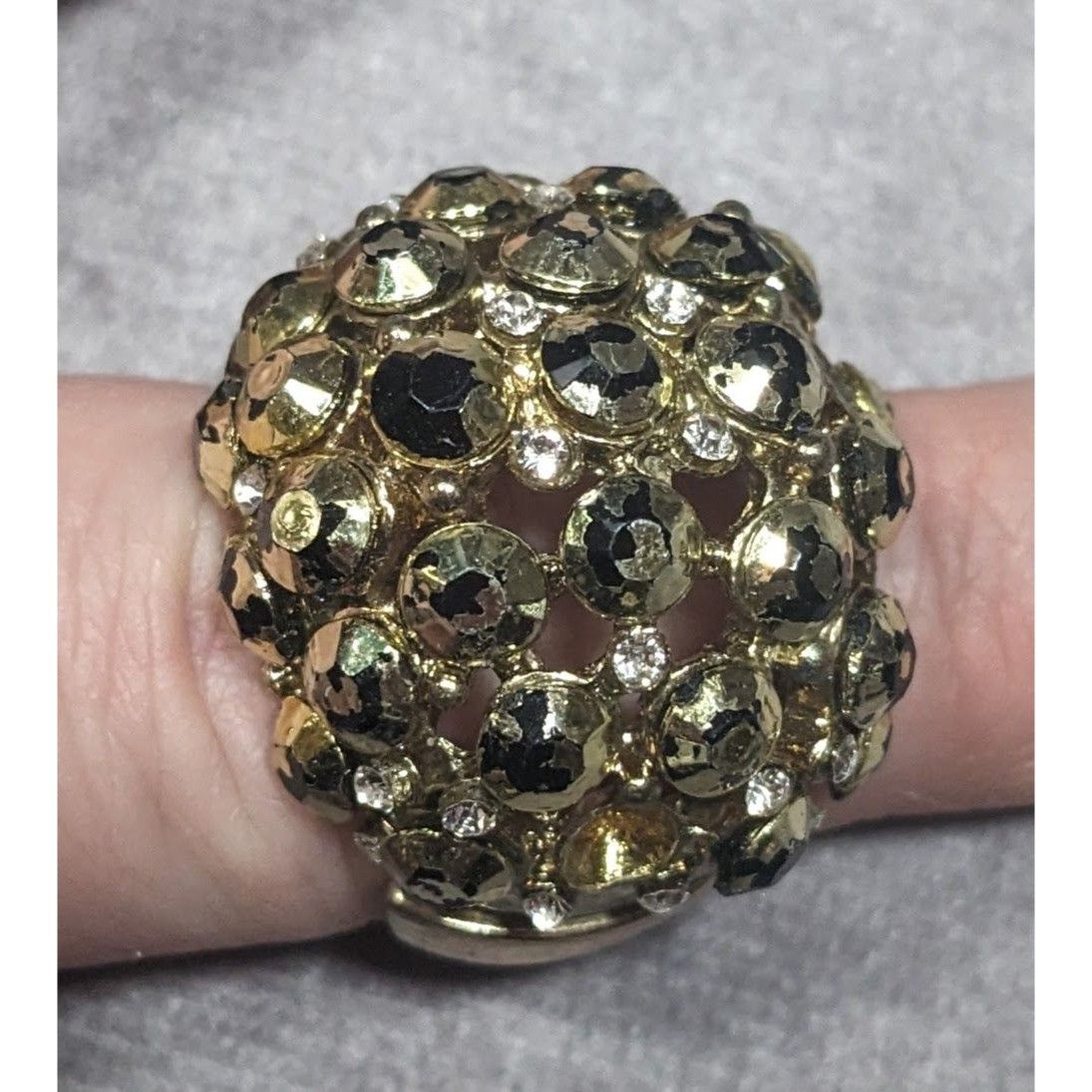 Other Chunky Rhinestone Gold Tone Dome Stretch Size 6 1/2 Size ONE SIZE - 11 Thumbnail
