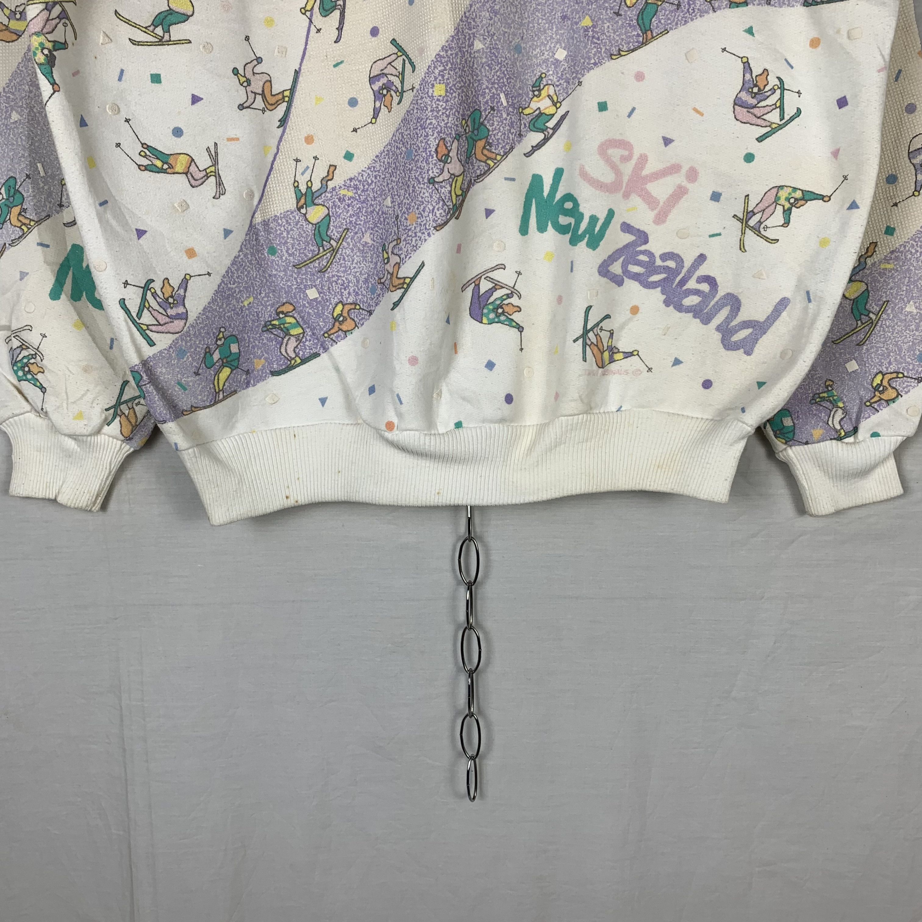 Vintage Vintage Ski New Zealand Sweatshirt Over Print Size US M / EU 48-50 / 2 - 5 Thumbnail