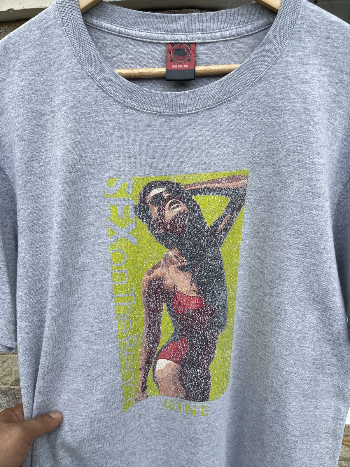 Last Drop🔥Rare🔥Vtg NRL Nine Rulaz Line Sexy Girl Model Tee