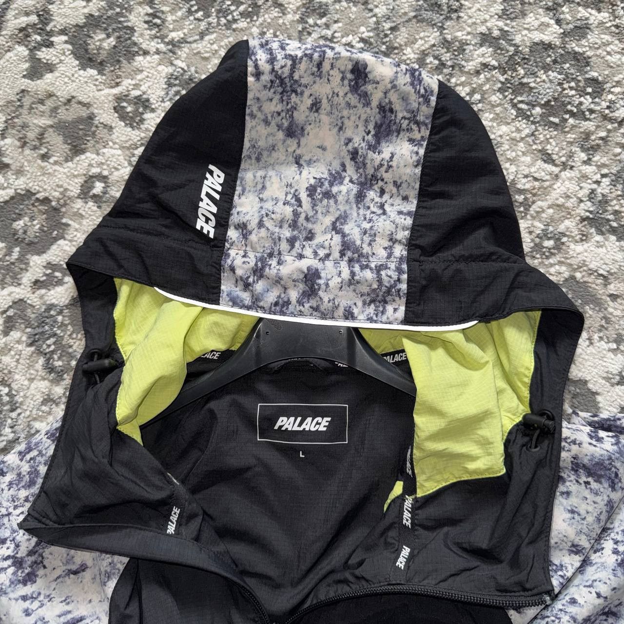 Palace Palace P Line Run It Marble Nylon Shell Hooded Jacket Size US L / EU 52-54 / 3 - 8 Thumbnail