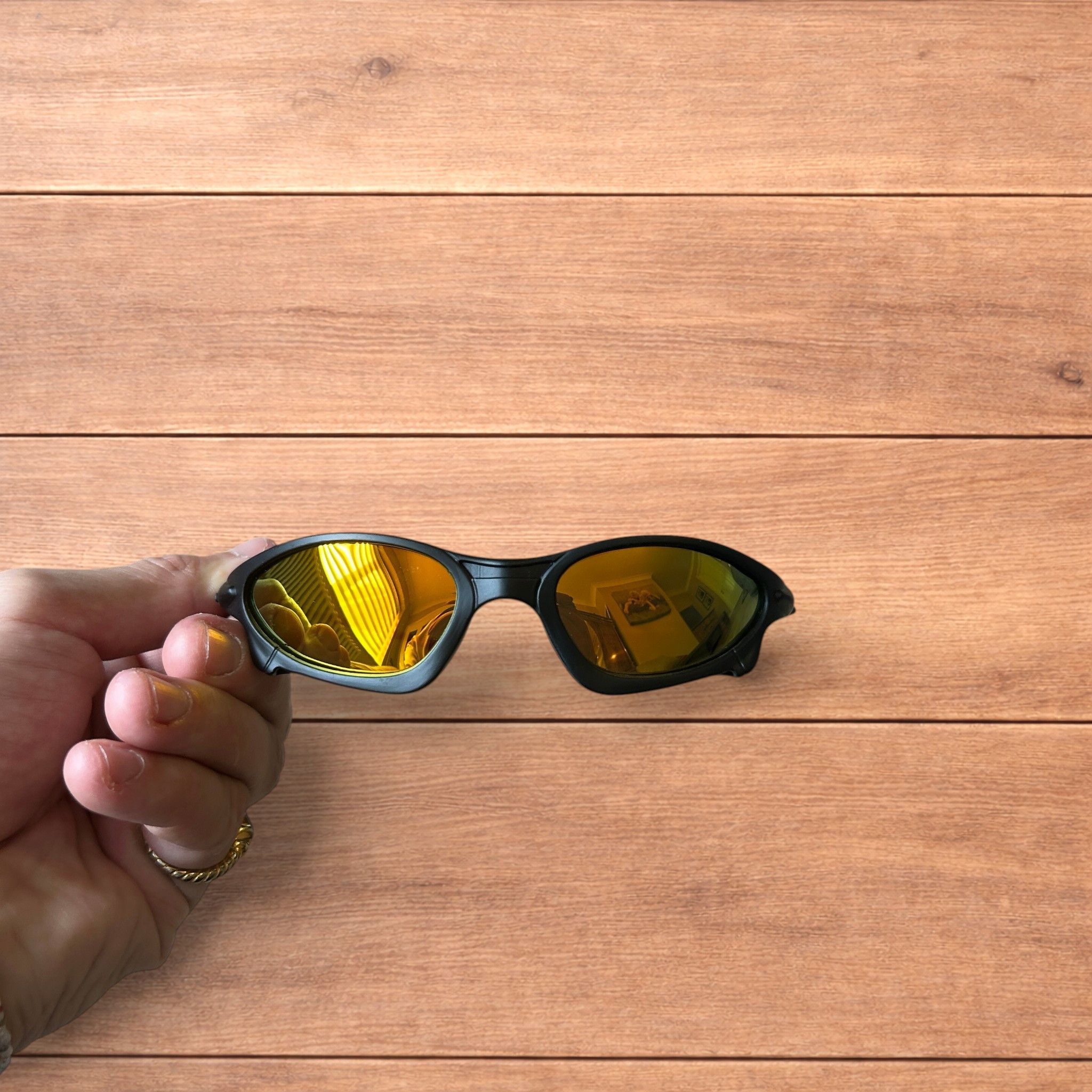 Japanese Brand Insane polarised sunglasses in black with orange lens. Size ONE SIZE - 2 Thumbnail