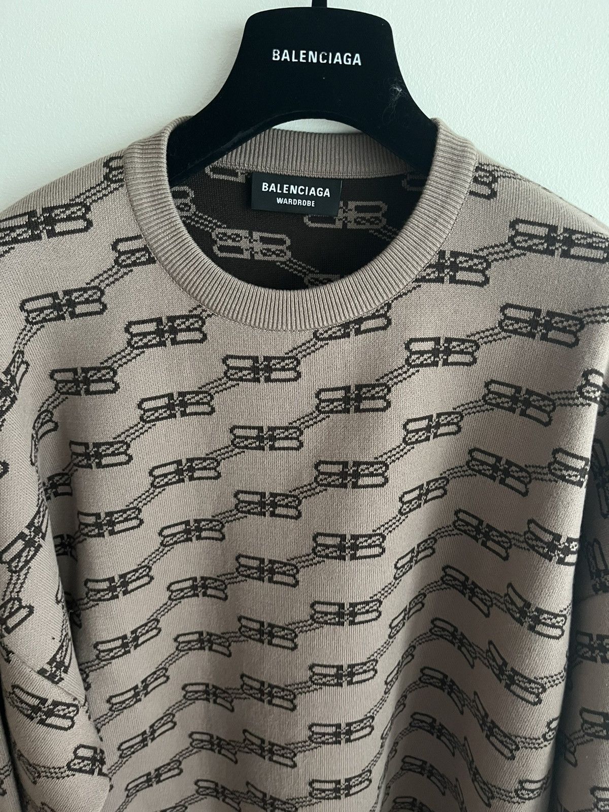 Balenciaga Runway Brand New Rare Balenciaga BB Monogram Sweater Size US L / EU 52-54 / 3 - 8 Thumbnail