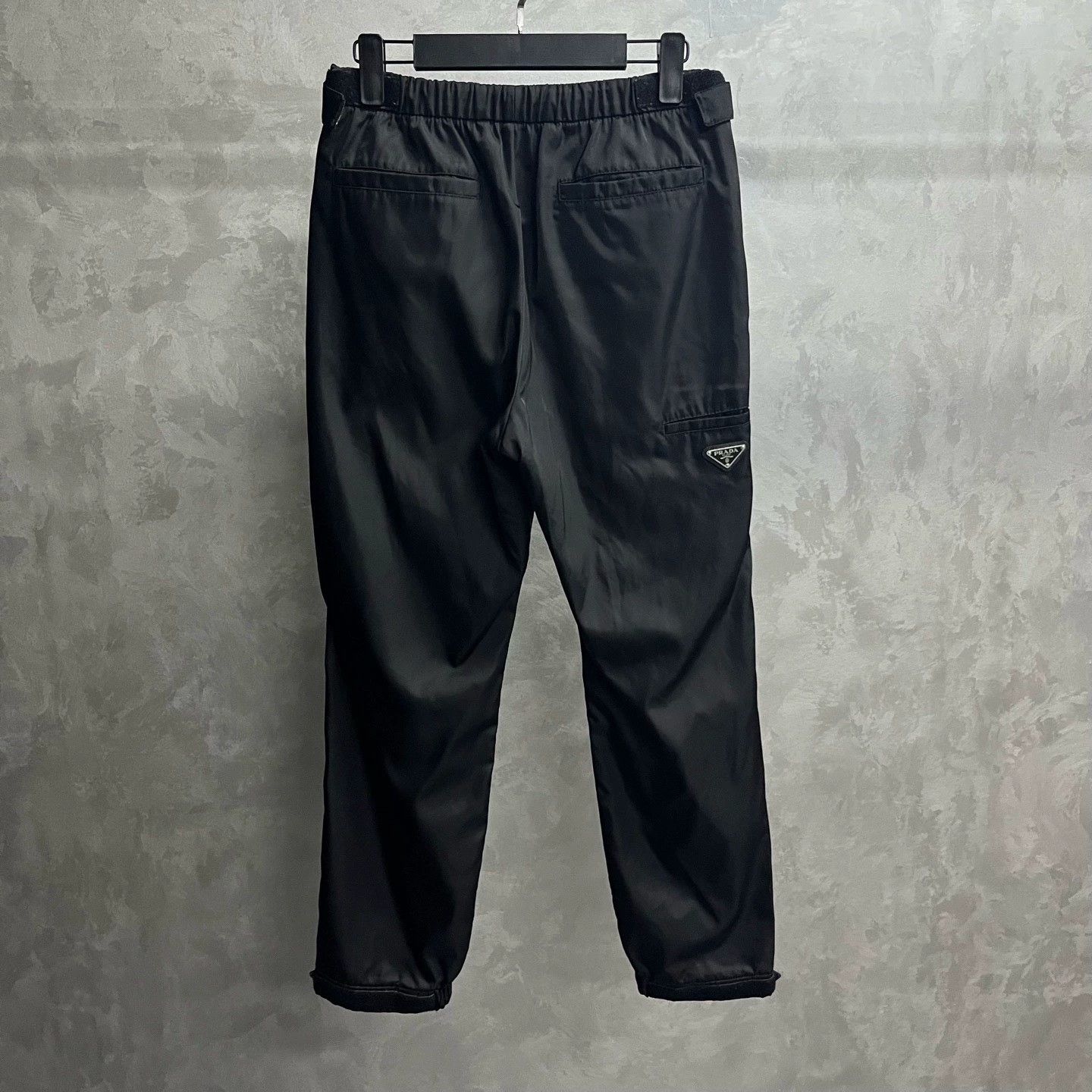 Prada prada black logo nylon casual pants Size US 28 / EU 44 - 2 Thumbnail