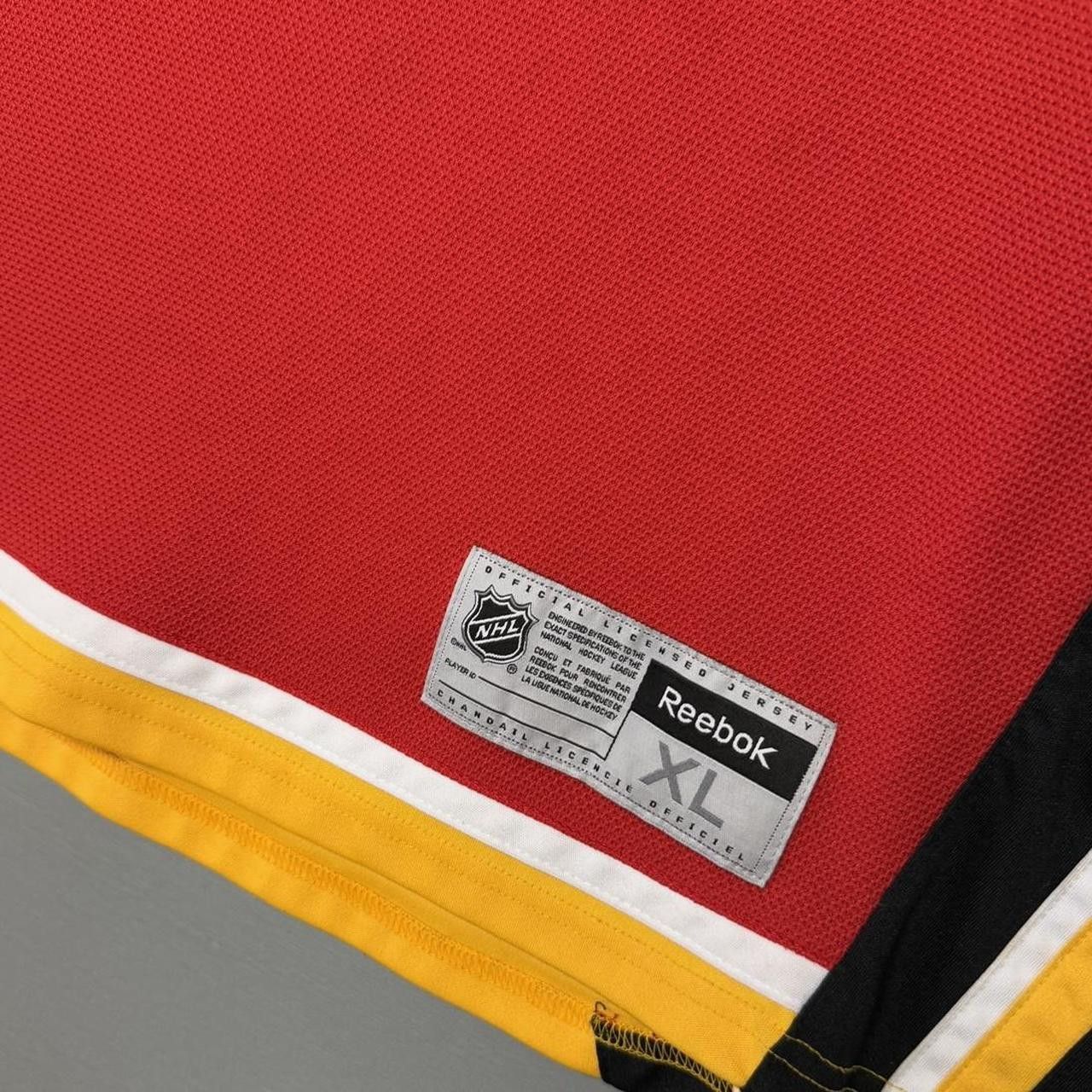 Reebok Vintage Reebok Calgary Flames Hockey Jersey Men’s XL Size US XL / EU 56 / 4 - 3 Thumbnail