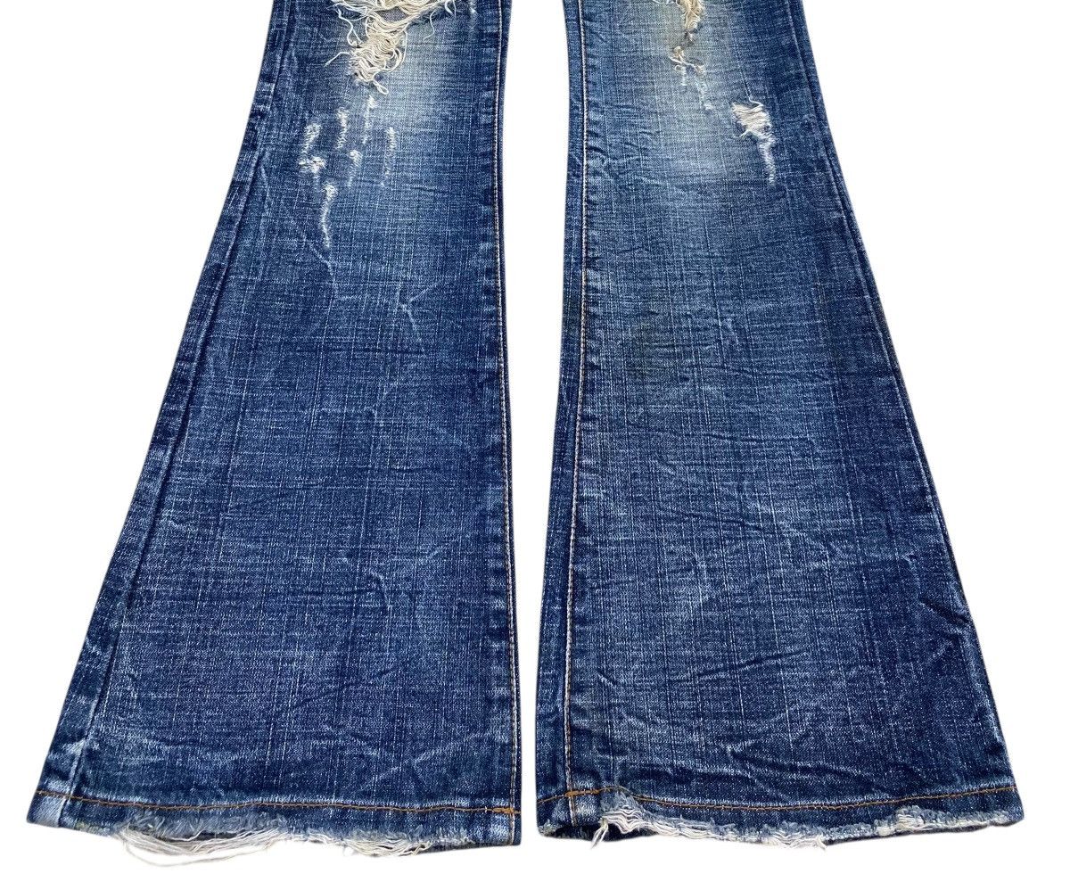 Japanese Brand Japanese Brand Faded Wash Distressed Style Boot Cut Jeans Size 30" / US 8 / IT 44 - 5 Thumbnail