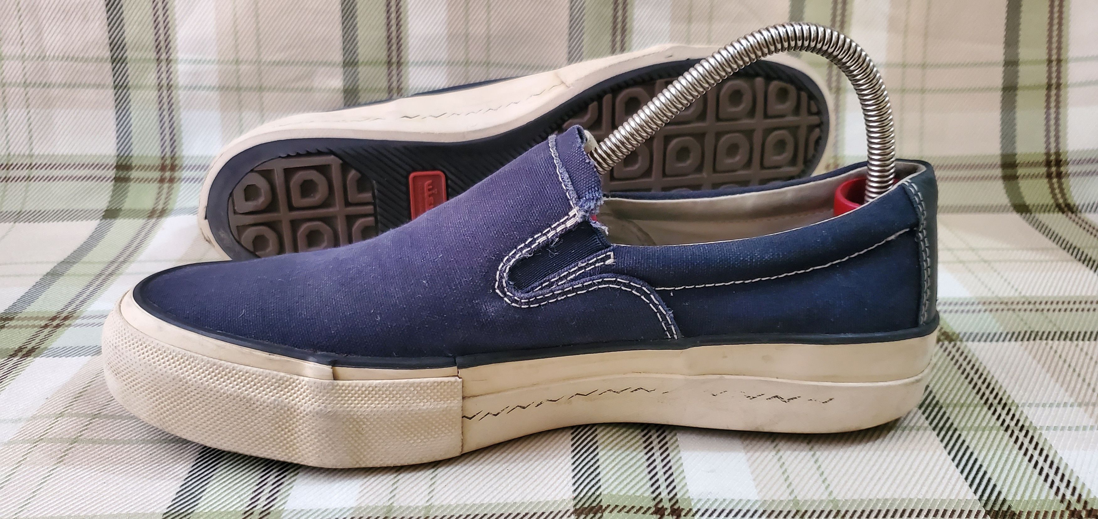 Visvim Visvim Skagway Canvas Lo Top Sneakers Size US 8.5 / IT 38.5 - 6 Thumbnail