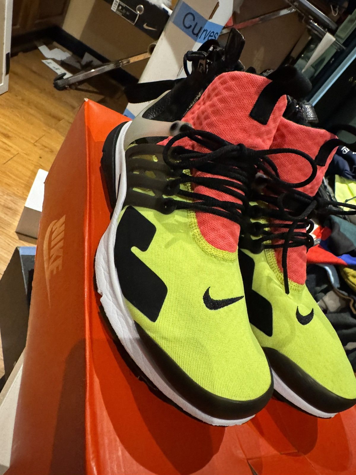 Acronym × Nike AIR PRESTO MID ACRONYM VOLT Size US 8 / EU 41 - 5 Thumbnail