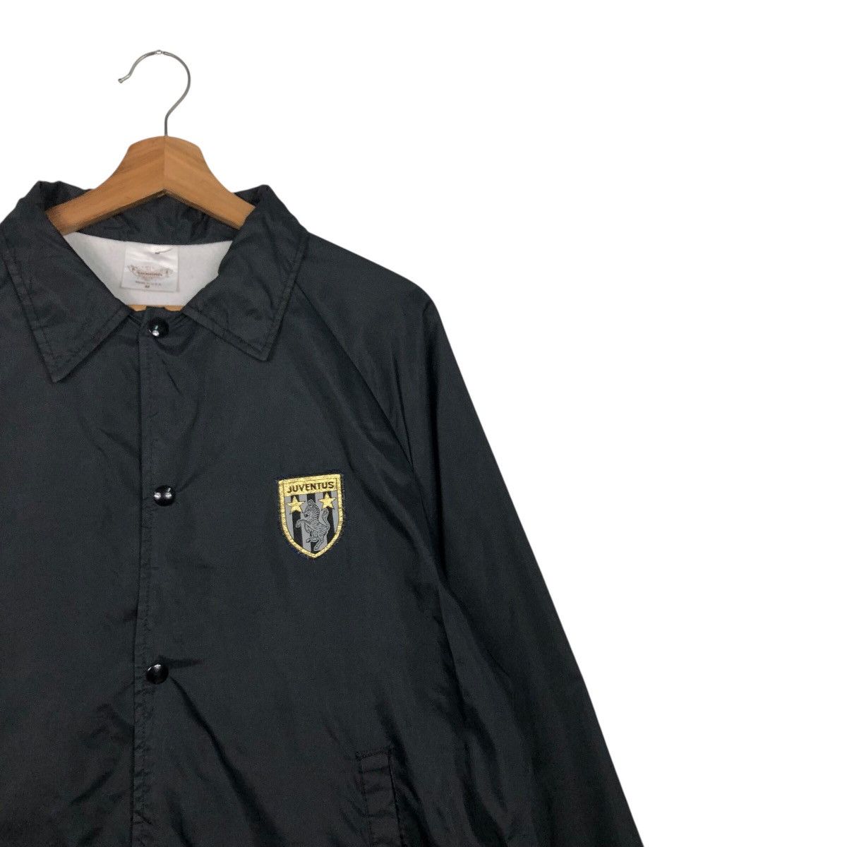 Vintage 📌Vintage Snap Button Coach Jacket Juventus Big Logo Size US M / EU 48-50 / 2 - 7 Thumbnail