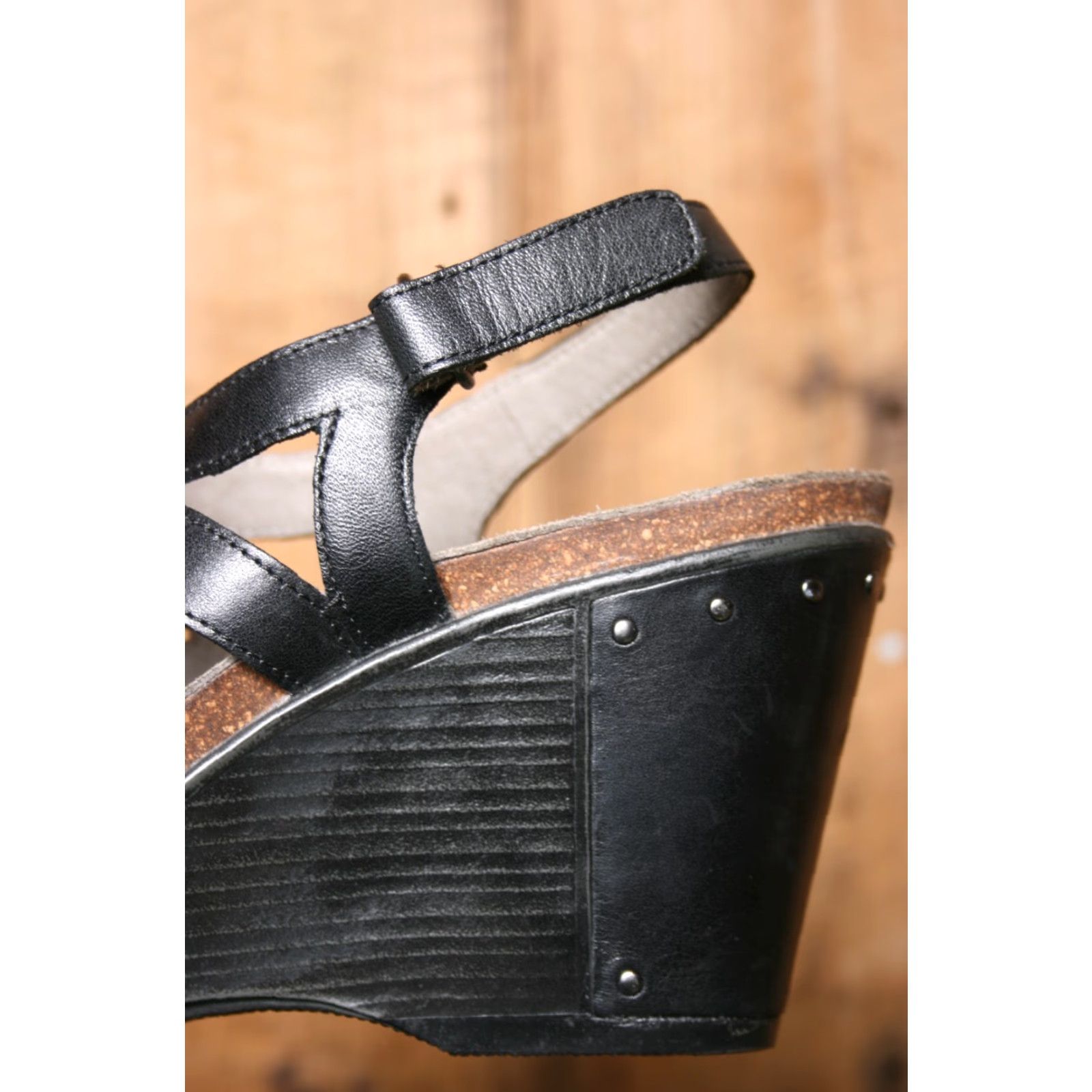 Dansko DANSKO Felicia Black Leather Wedge Heel Slingback Sandal US 9.5 Women's Sandal Strappy Leather Heel High 3-3.9 in Vintage? (No N/A) Size US 10 / IT 40 - 7 Thumbnail