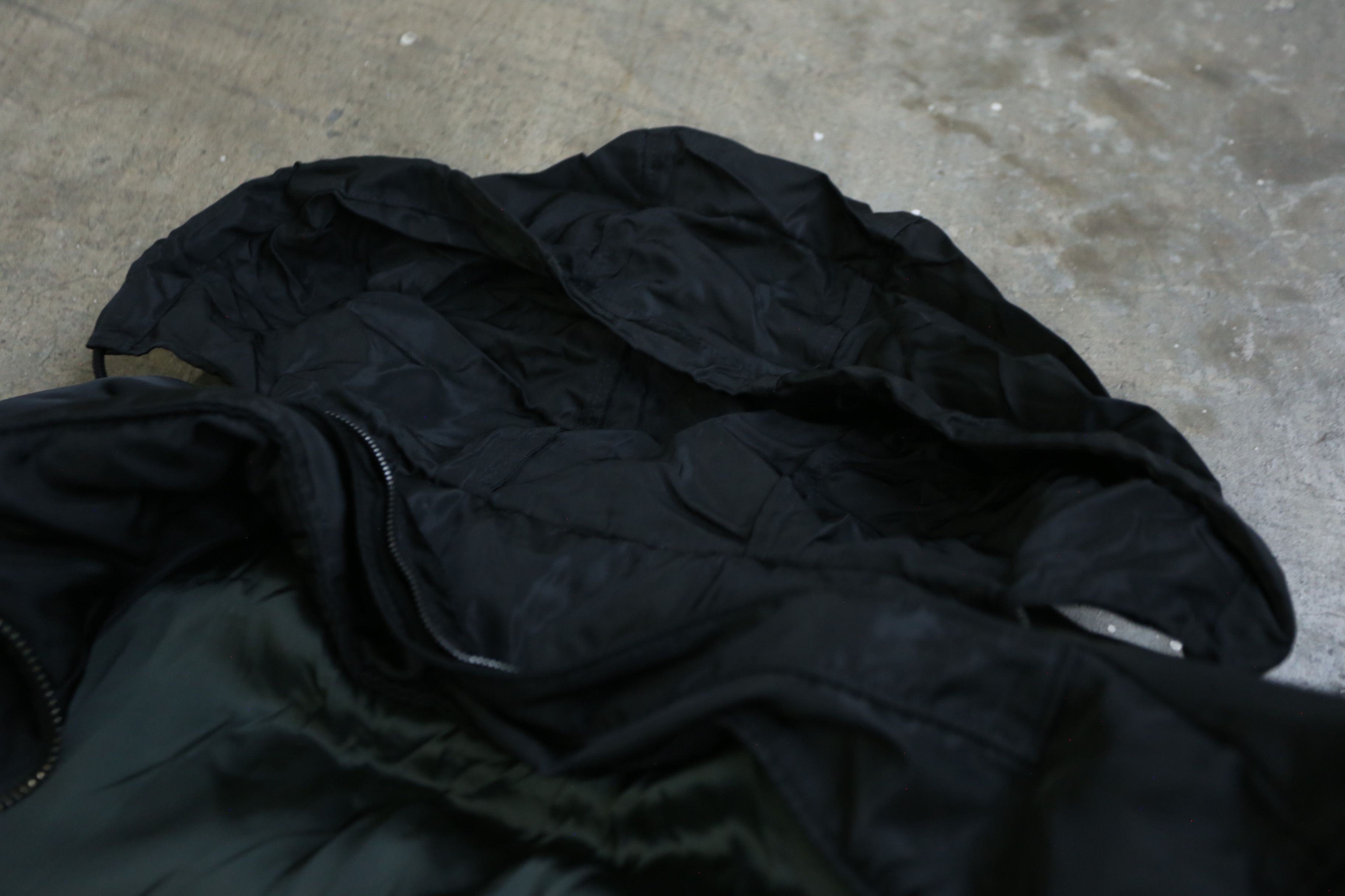 Gucci Gucci - Tom Ford - F/W 98 - Hooded Down Jacket Size US M / EU 48-50 / 2 - 6 Thumbnail