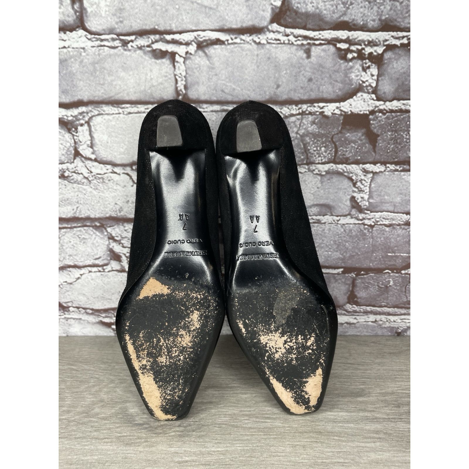 Bruno Magli Bruno Magli Vero Cuoio Black Suede Leather Diamond VTG Heels Size US 7 / IT 37 - 7 Thumbnail