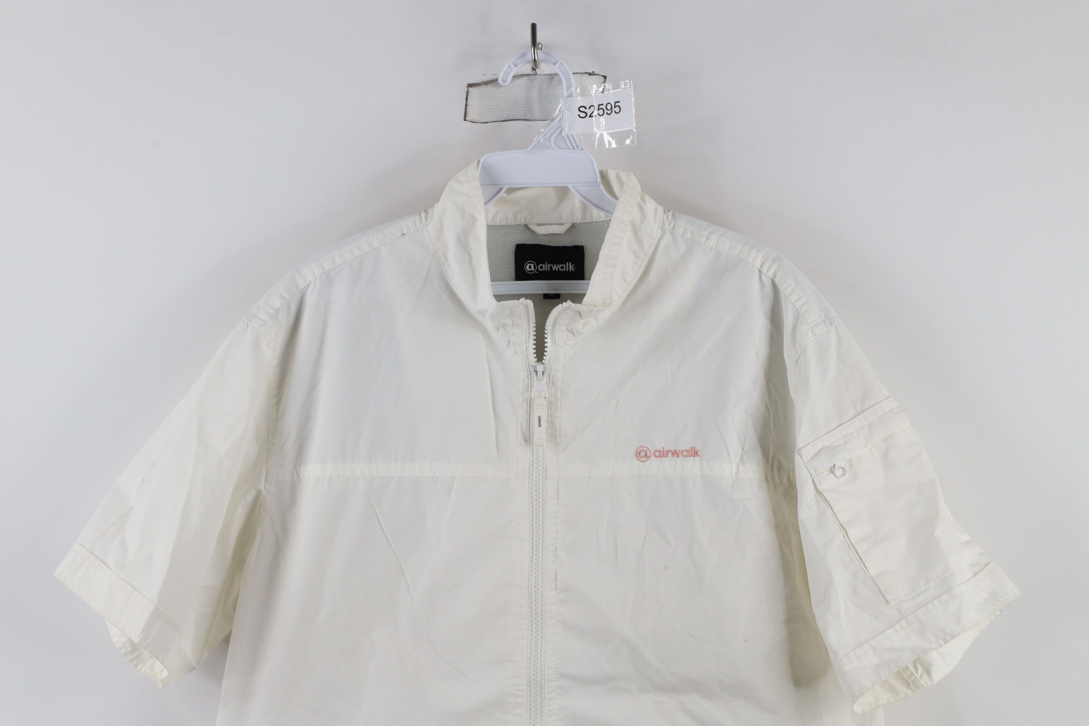 Airwalk × Vintage Vintage 90s Airwalk Skateboarding Short Sleeve Zip Jacket Size US M / EU 48-50 / 2 - 2 Thumbnail