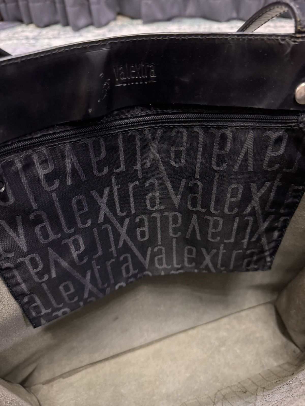 Valextra VALEXTRA MILANO BUG SPELLOUT LEATHER TOTE BAG Size ONE SIZE - 8 Thumbnail