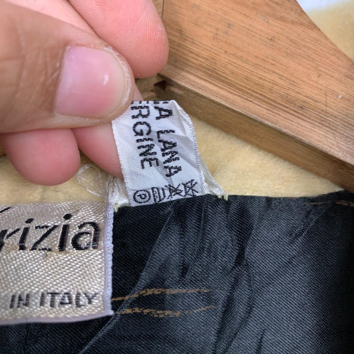 Krizia Uomo Vintage 90's KRIZIA Asymmetrical Wool Jacket #2874-C130 Size M / US 6-8 / IT 42-44 - 18 Thumbnail