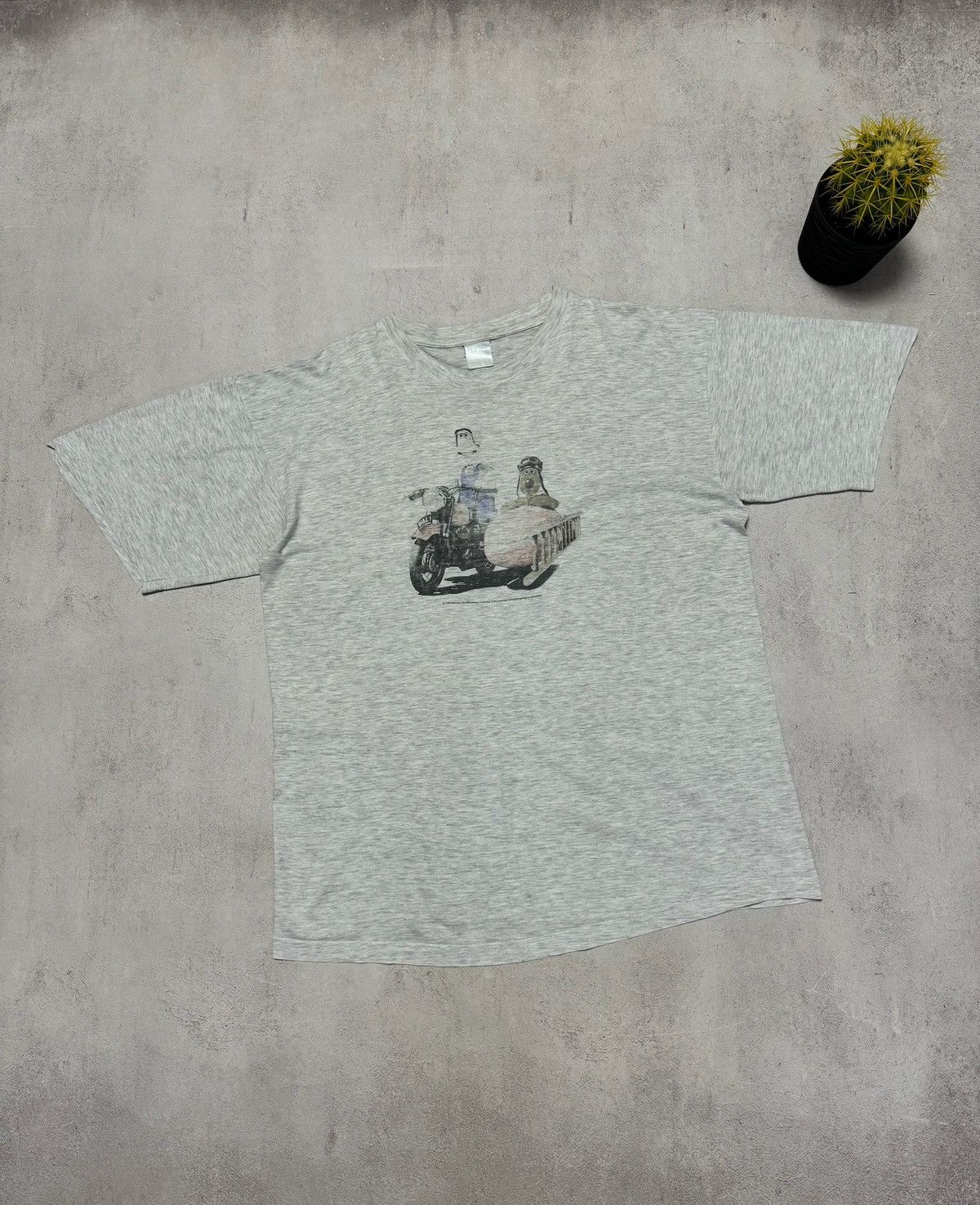 Vintage Vintage Wallace & Gromit T Shirt Tee 1995 Baggy Rare Size US XL / EU 56 / 4 - 1 Thumbnail