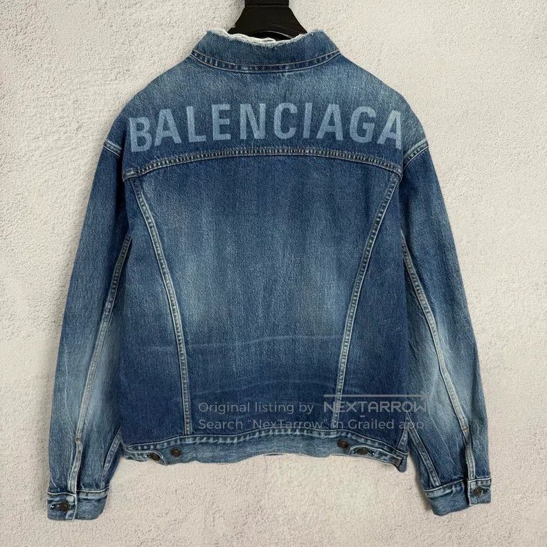Balenciaga Balenciaga Back Logo Blue Long Sleeve Denim Jacket Size XS / US 0-2 / IT 36-38 - 2 Thumbnail
