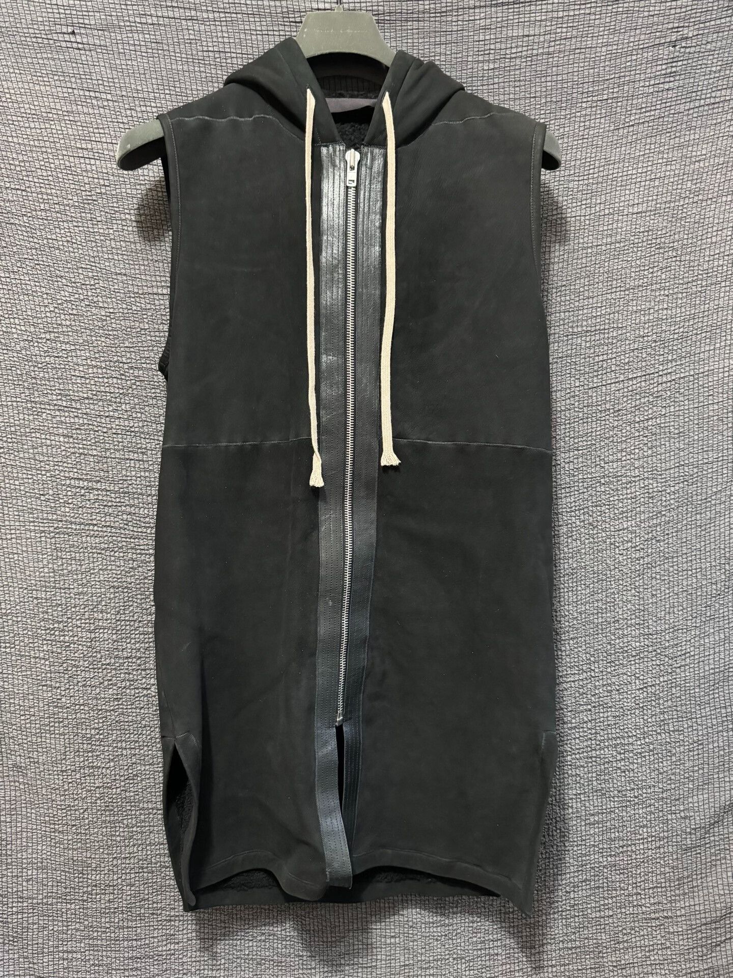 Rick Owens Rick Owens Black Leather Hooded Vest Size US M / EU 48-50 / 2 - 1 Thumbnail
