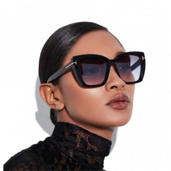 Tom Ford Tom Ford Cara FT0940 01B Sunglasses Black Cat Eye Frame Size ONE SIZE - 2 Thumbnail