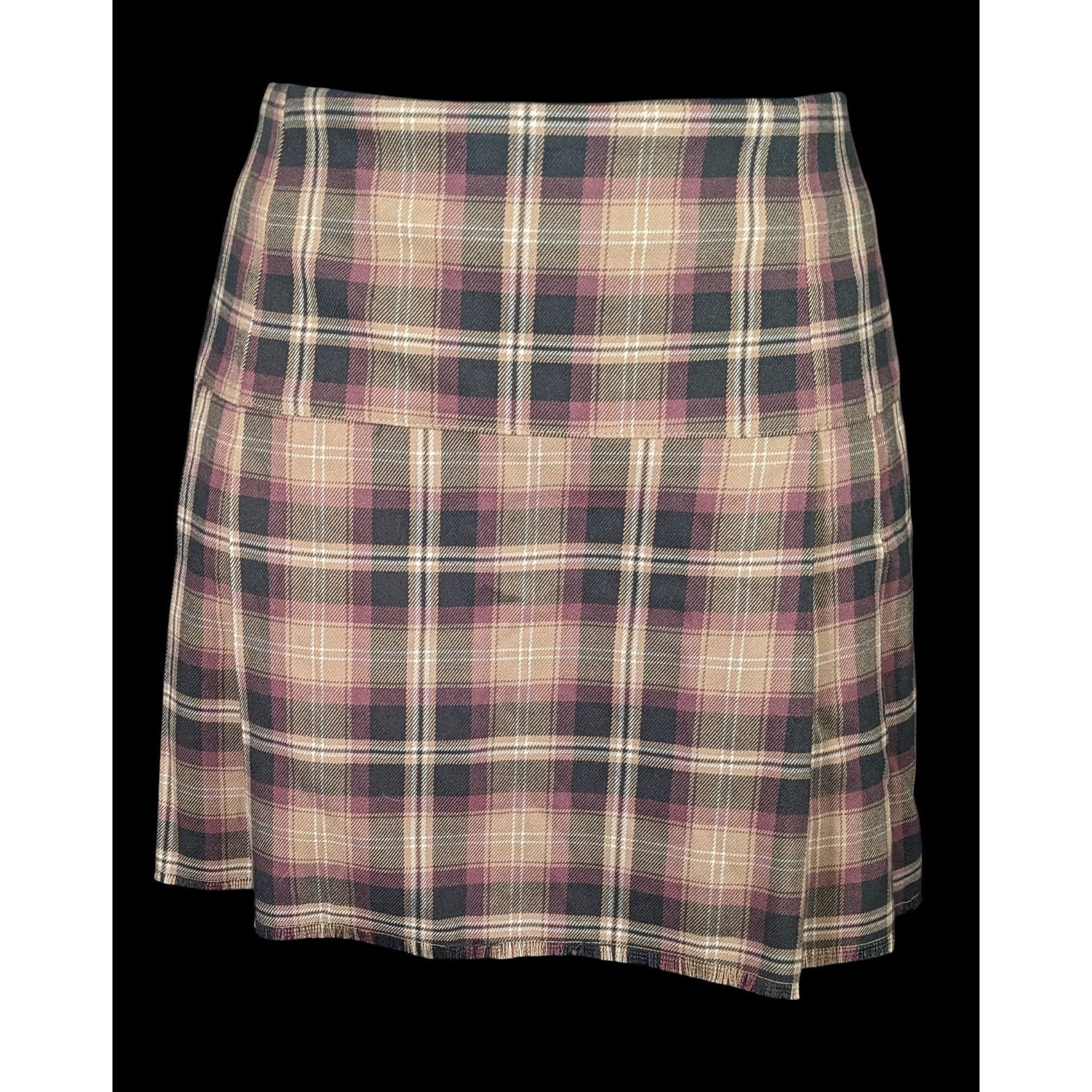 Aeropostale Aeropostale Trendy Y2K Style Plaid Skort Size XL Size 37" - 1 Thumbnail