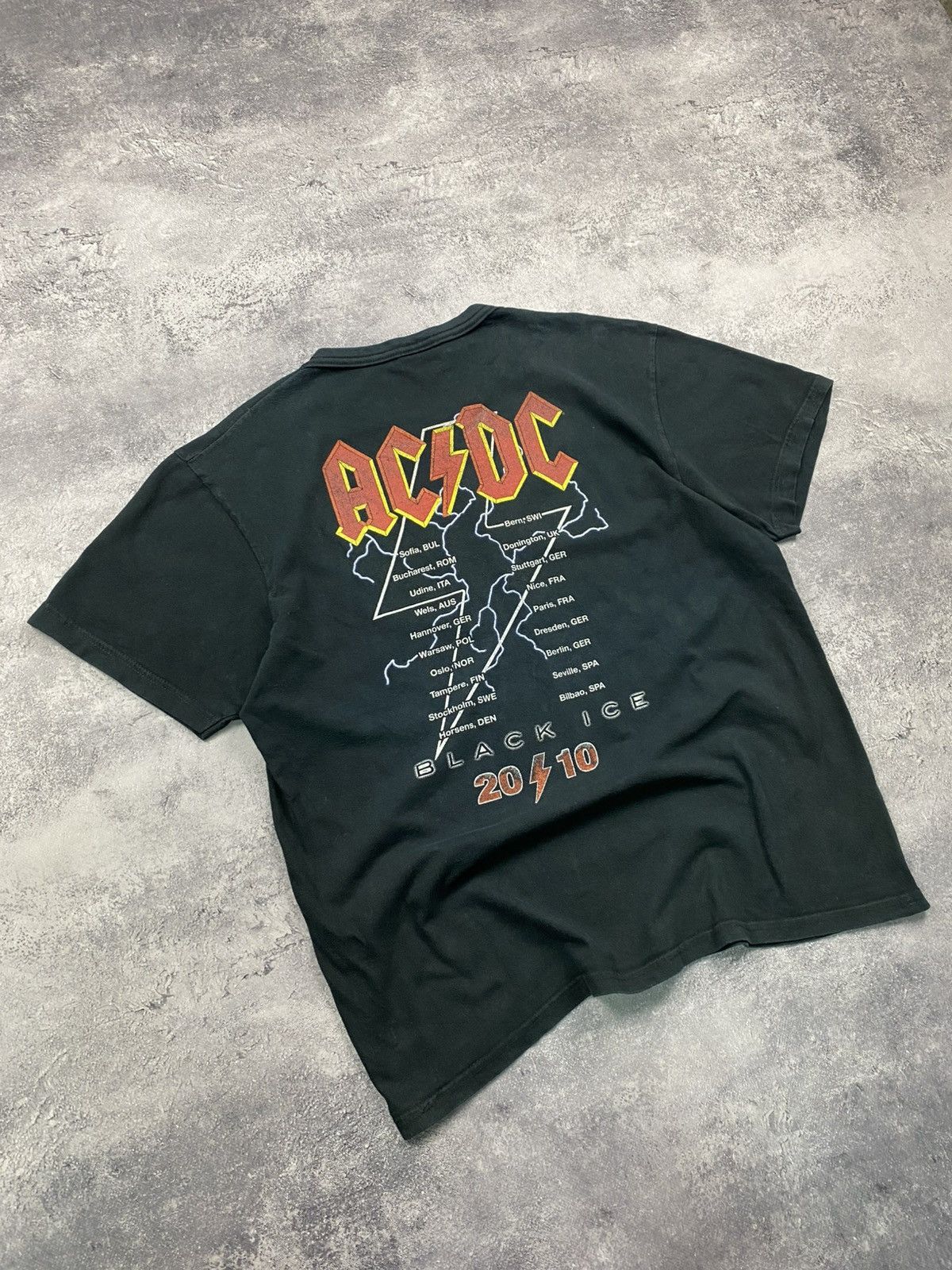 AC/DC Vintage AC/DC Black Ice 2010 Tour Band T-Shirt Rare Y2K Tee Size US L / EU 52-54 / 3 - 11 Thumbnail
