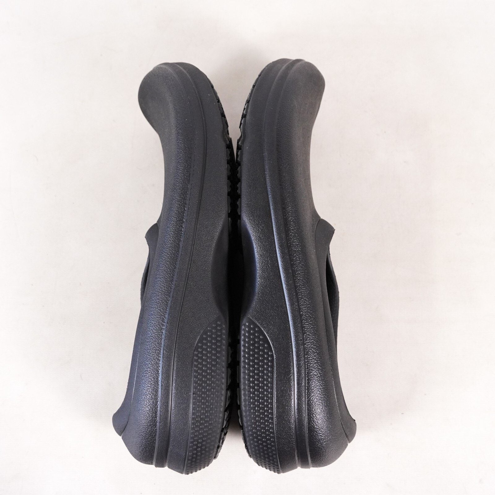 Crocs Crocs Work Shoes Slip On Clogs Non Slip Women 12 Black Size US 12 / IT 42 - 6 Thumbnail