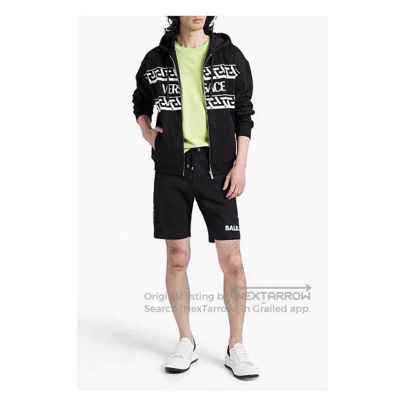 Versace Versace Men's logo hooded sweatshirt Size US M / EU 48-50 / 2 - 5 Thumbnail