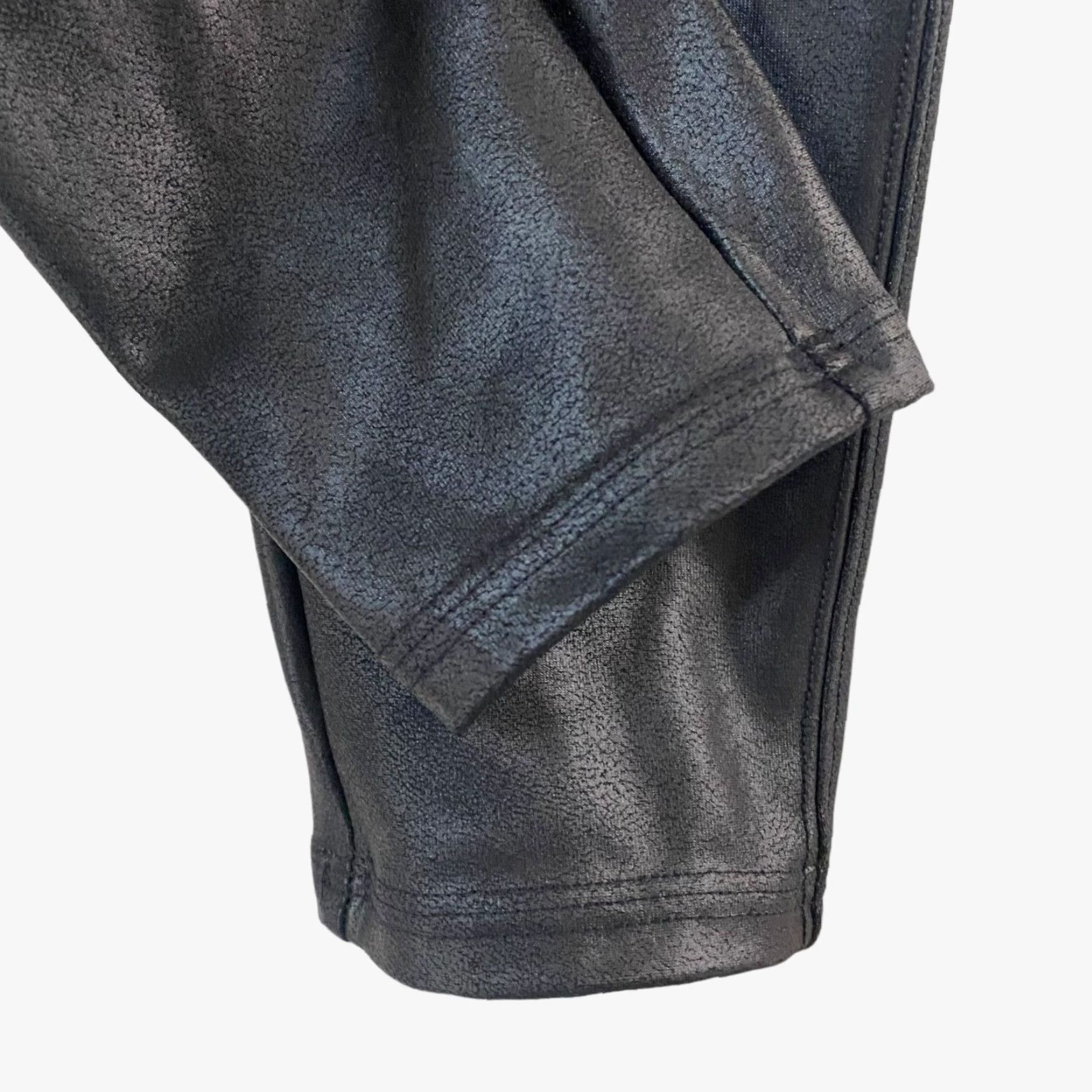 Spanx Spanx Leggings Womens Medium Textured Faux Leather Shiny Black 80% Polyester 20% Elastane/Spandex Size 32" / US 10 / IT 46 - 7 Thumbnail