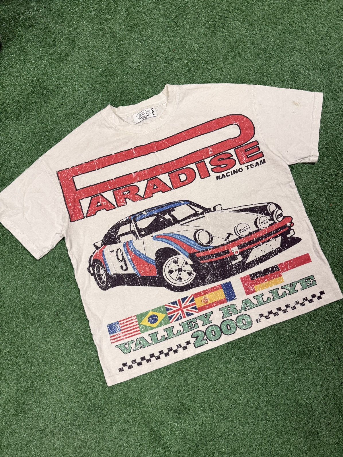 Vale Vale paradise Porsche tee sz large Size US L / EU 52-54 / 3 - 1 Thumbnail