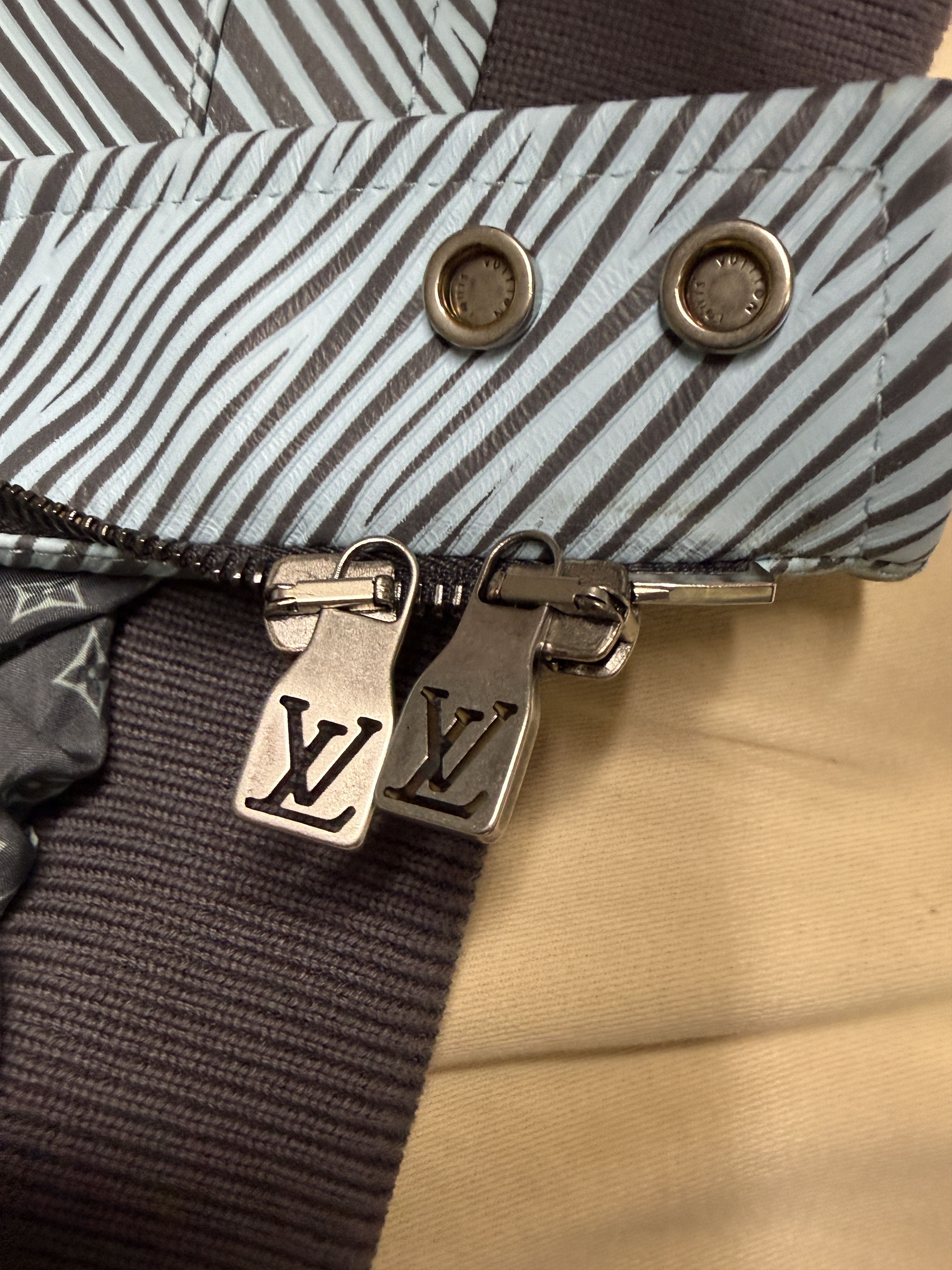 Louis Vuitton LV x Park Seo-Bo Epi Leather Flight Jacket Size US S / EU 44-46 / 1 - 12 Thumbnail