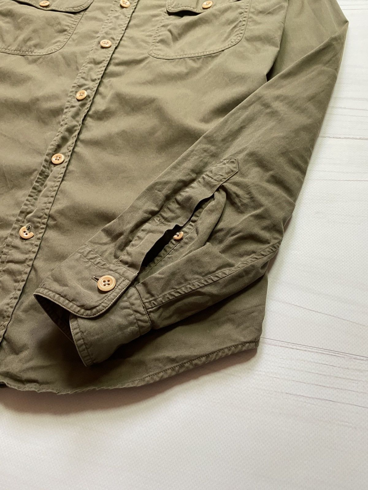Tom Ford Tom Ford Military style two pockets cotton button up shirt Size US S / EU 44-46 / 1 - 14 Thumbnail
