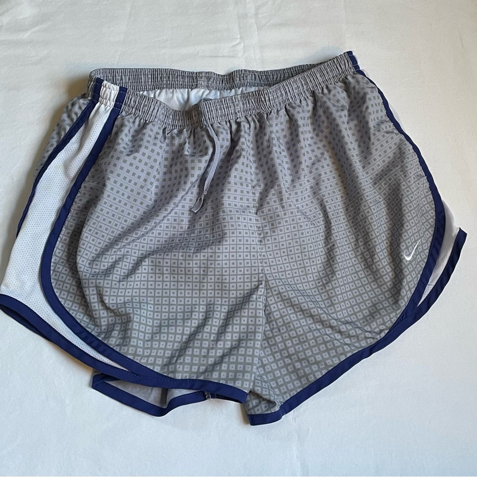 Nike Nike Dri-Fit Shorts Size 8 Size 30" / US 8 / IT 44 - 1 Thumbnail