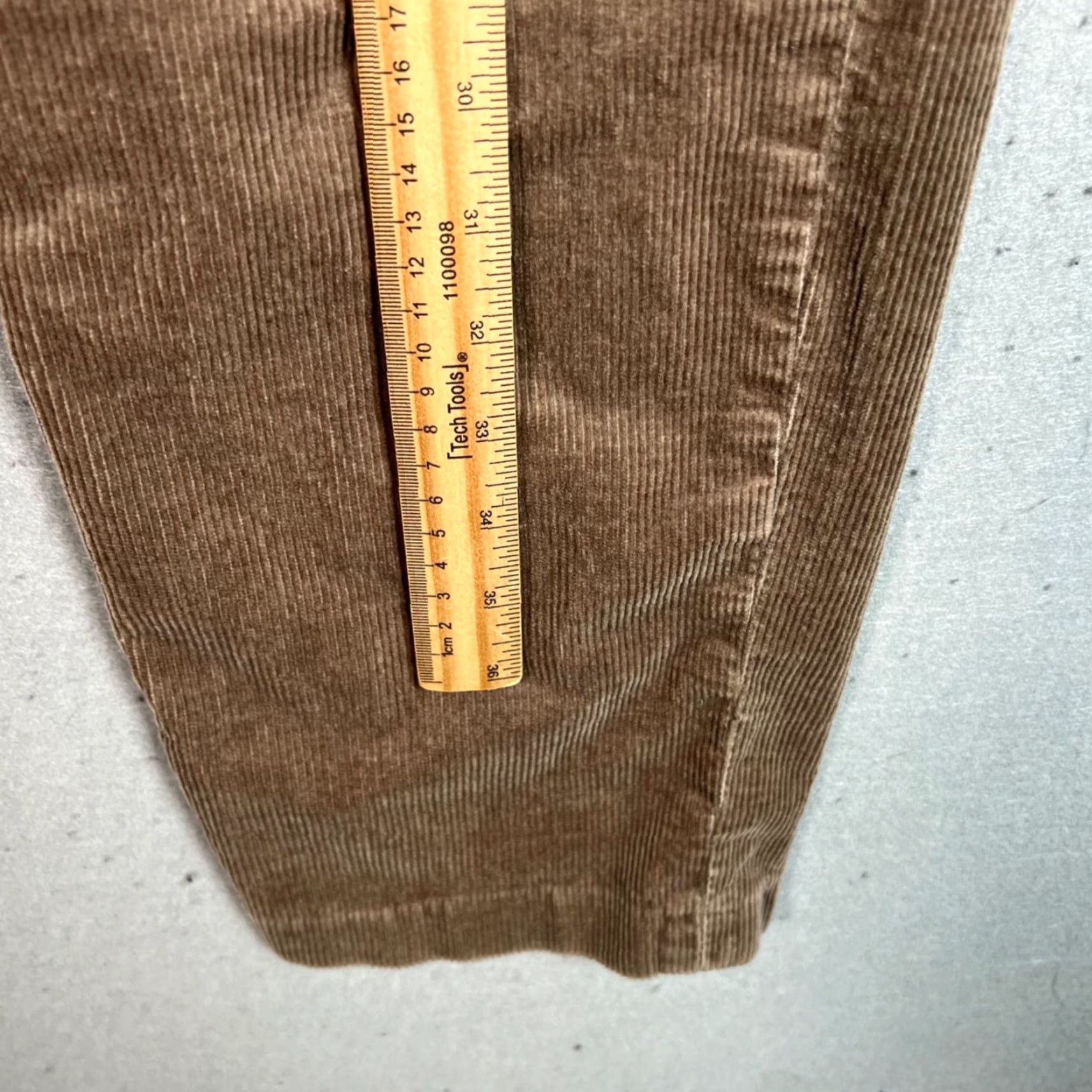 H&M H&M Mens Chino Pants Corduroy Brown 34 Relaxed Fit Casual Pants Slim Tapered Mens 34 Brown Corduroy Chino Pants Vintage: No Size US 34 / EU 50 - 6 Thumbnail