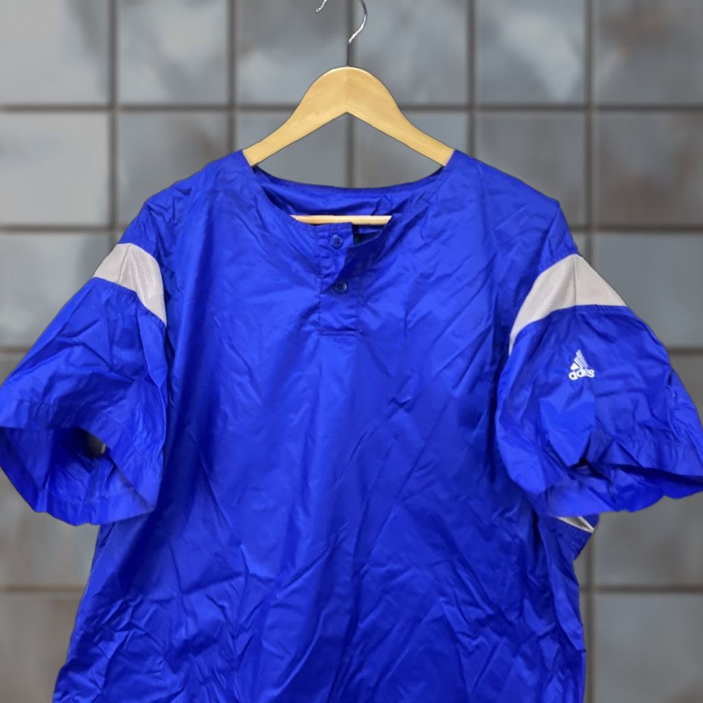 Adidas VINTAGE Adidas Windbreaker Short Sleeve Shirt Large Blue 90s Activewear Mens Jacket Size US L / EU 52-54 / 3 - 1 Thumbnail