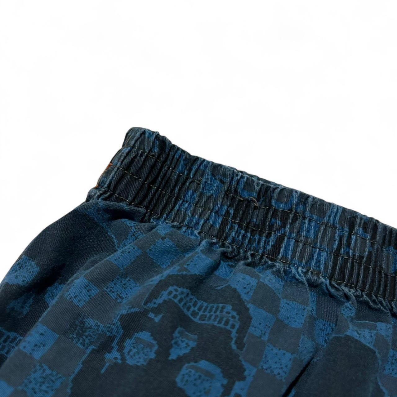 Vintage Vintage Y2K Blue All Over Print Skull Head Boxers Shorts Size 32 - 6 Thumbnail