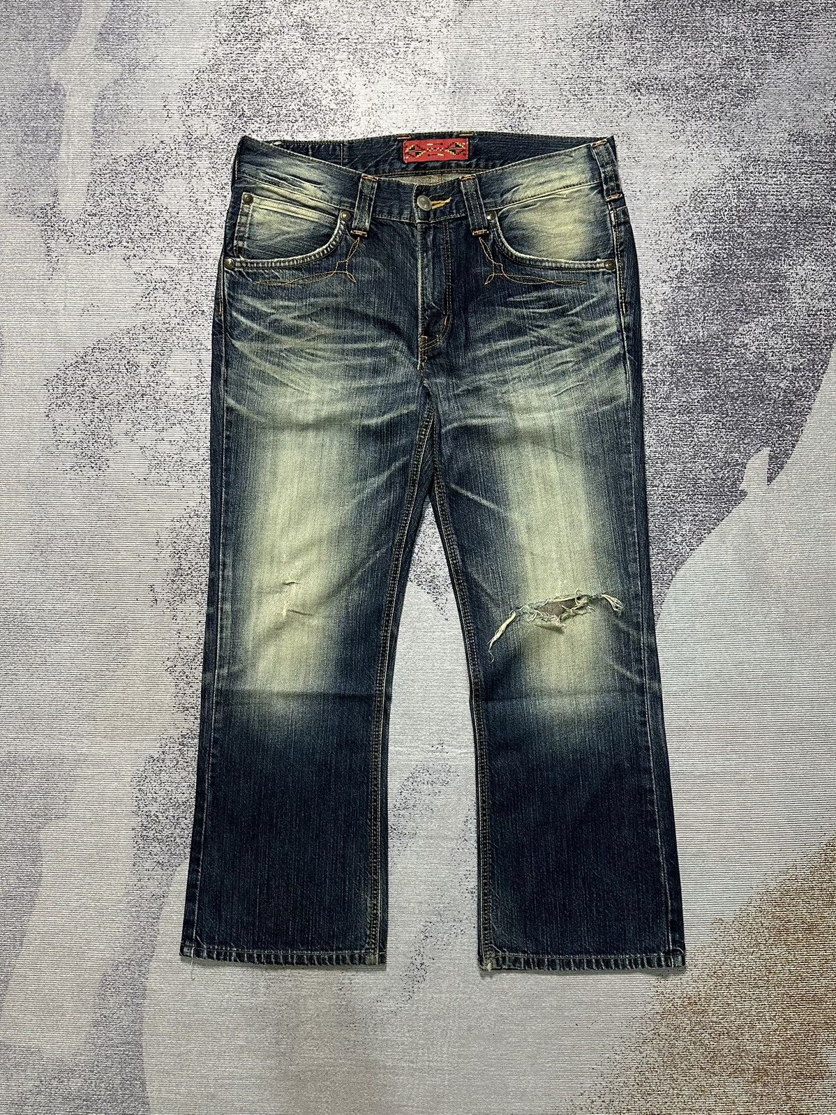 Edwin Edwin 503 Blue Trip Washed Bobcut Denim Size US 32 / EU 48 - 1 Thumbnail