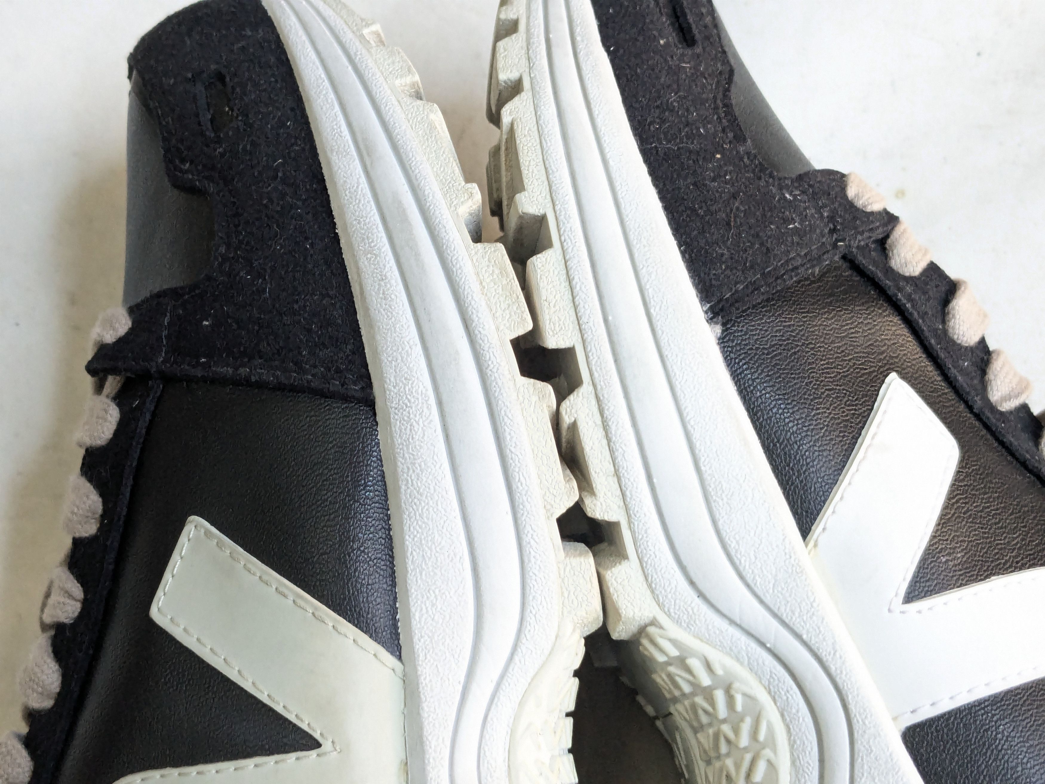 Rick Owens Rick Owens x Veja Hiking Sneakers Black 10 White Size US 10 / EU 43 - 5 Thumbnail