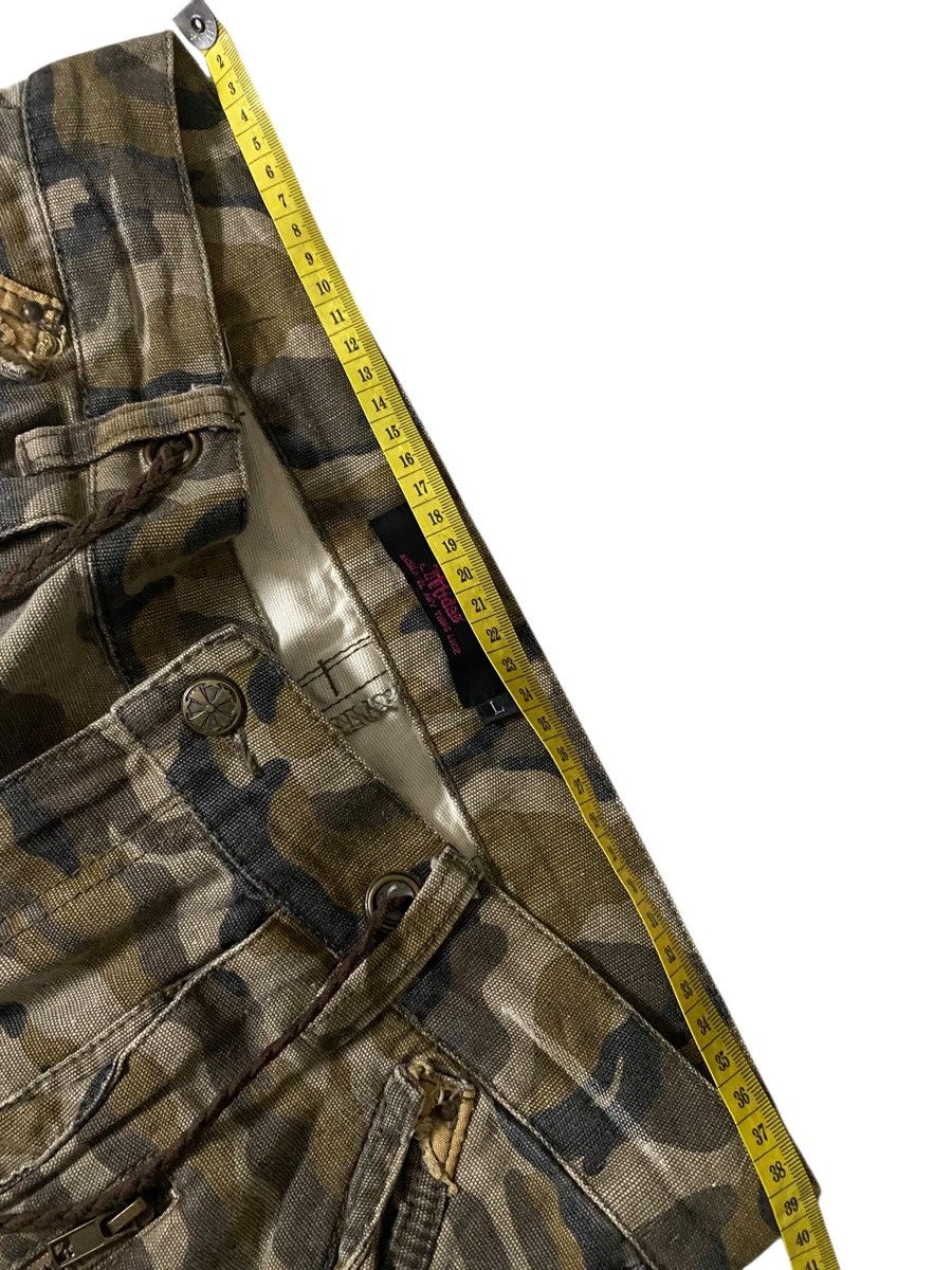 If Six Was Nine 2000's Midas Camo Laced Up Ring Shorts Size US 29 - 10 Thumbnail