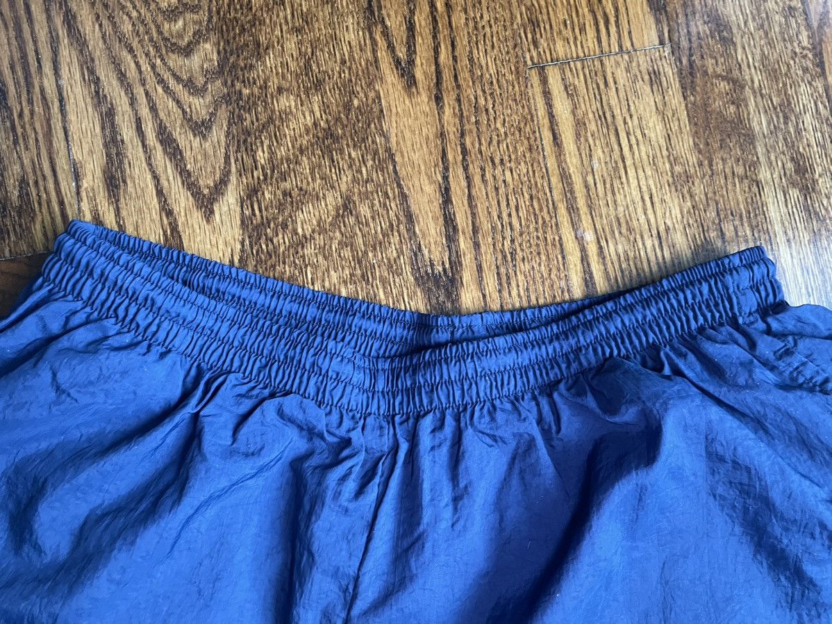 Nike Vintage Nike Cotton Lined Nylon Sweatpants XL Size US 33 - 5 Thumbnail