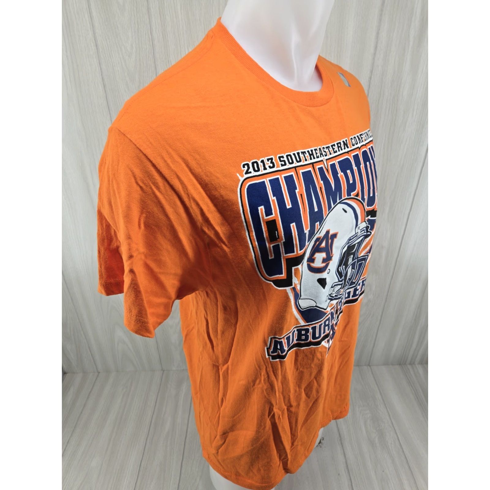 Delta Auburn Tigers 2013 SEC Champions Shirt Delta Adult Large Orange T-Shirt Men Size US L / EU 52-54 / 3 - 7 Thumbnail