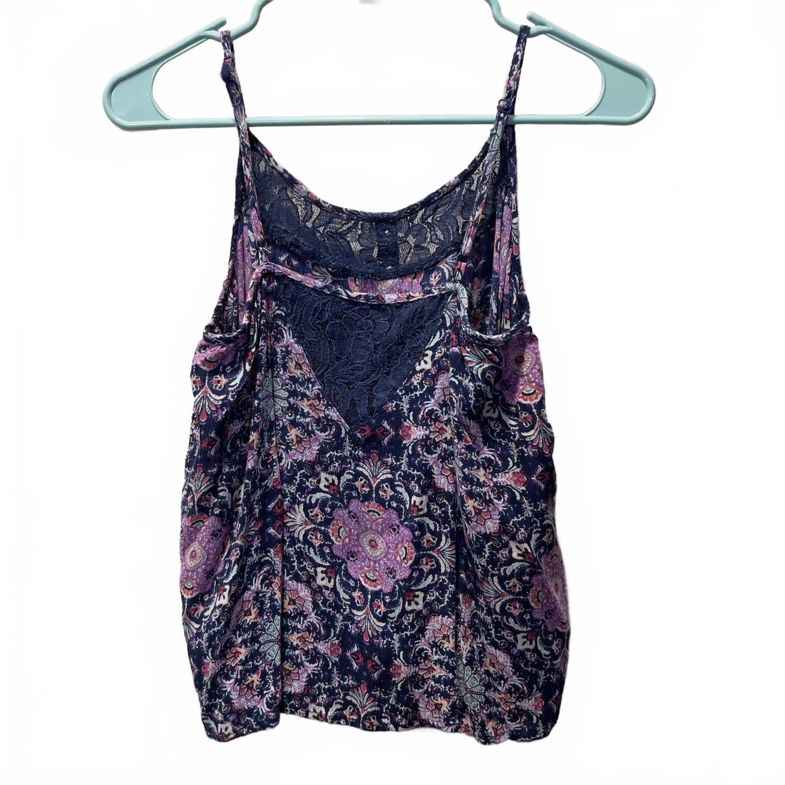 Other Wet Seal Women's Rayon Floral Print Tank Top with Lace Accen Size M / US 6-8 / IT 42-44 - 2 Thumbnail