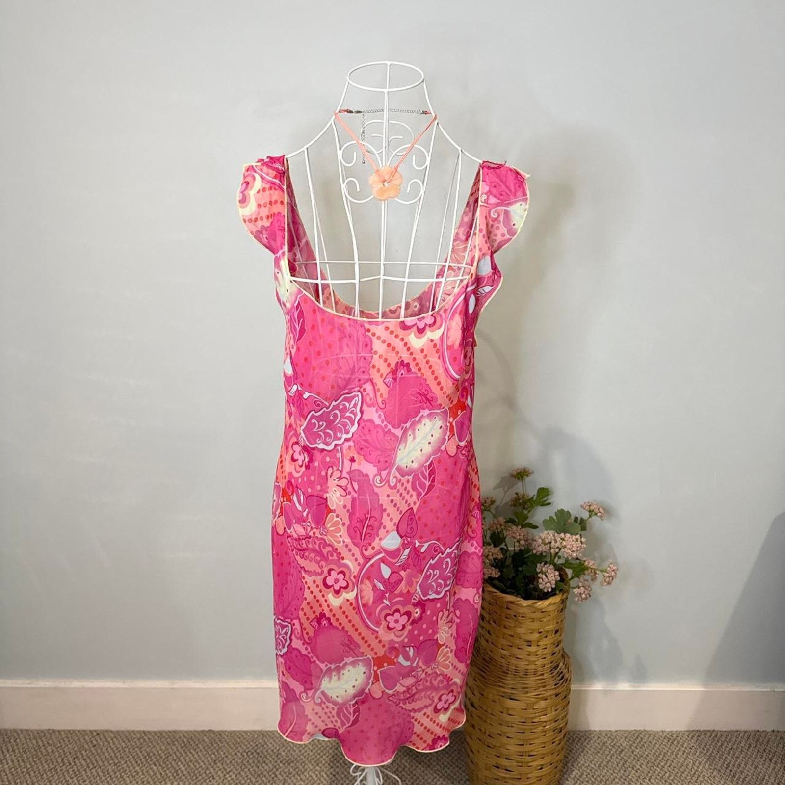 Stunning vintage Y2K hot pink 90s floral slip dress- -  threedaughtersproperties.com