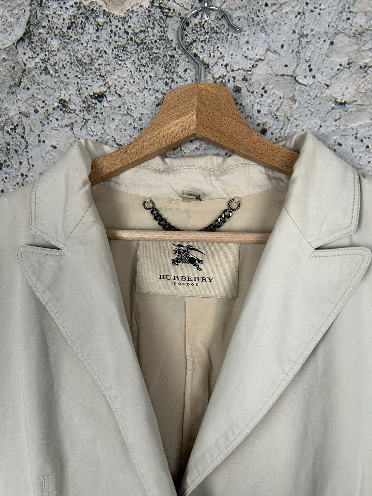 Burberry Vintage Burberry White Blazer Jacket Designer Made in Poland Size L / US 10 / IT 46 - 3 Thumbnail