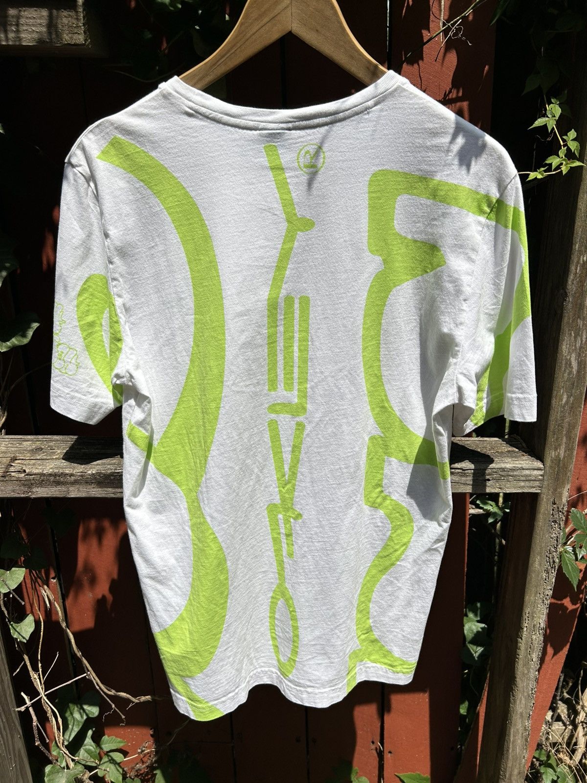 Japanese Brand × Oakley RARE Oakley Staple AOP Graffiti Tagging Tee M Size US M / EU 48-50 / 2 - 1 Thumbnail