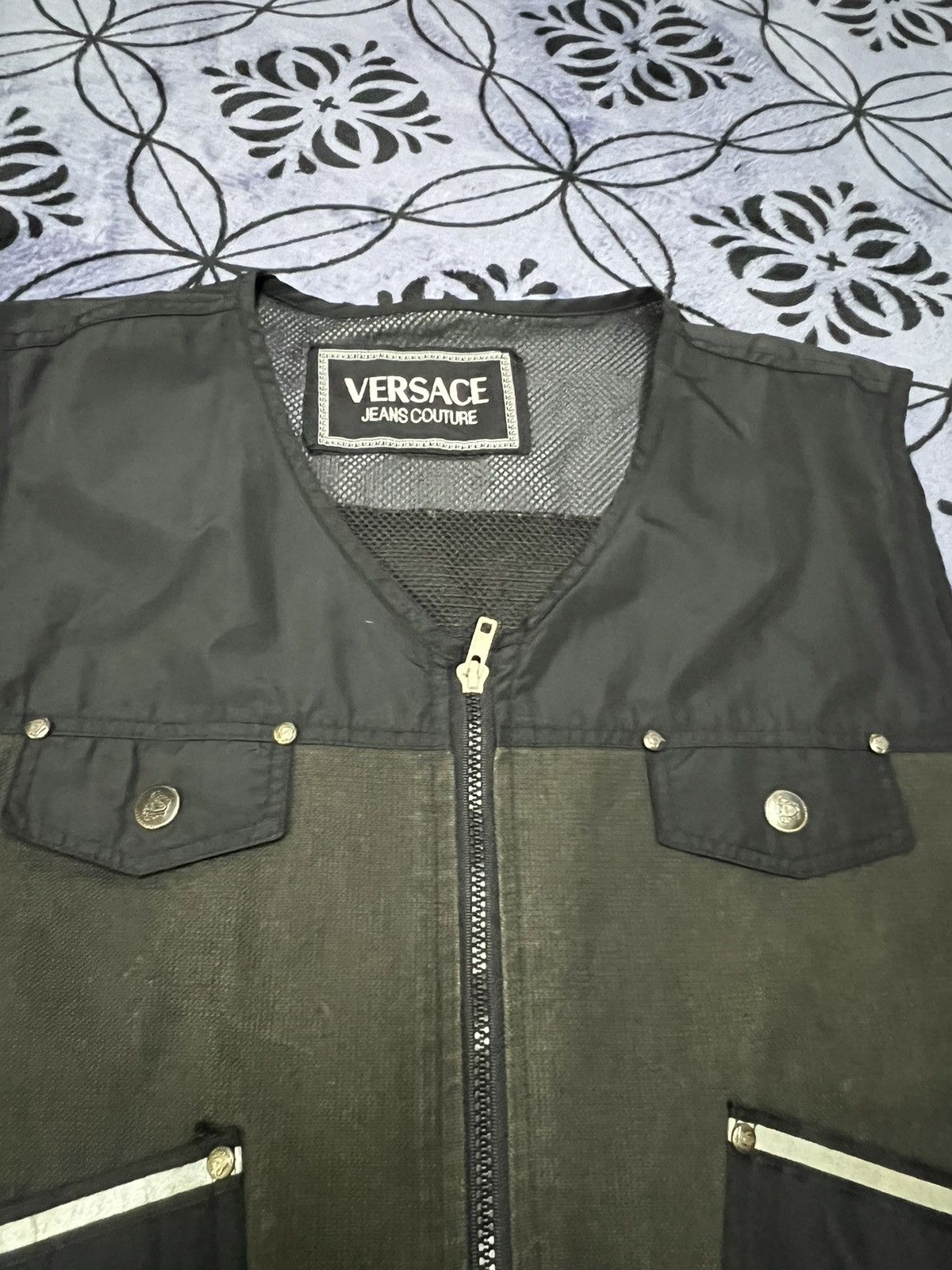 Versace Jeans Couture Versace Jeans Couture Vest - Authentic vintage item Size US L / EU 52-54 / 3 - 15 Thumbnail