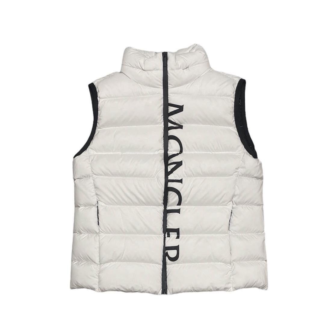 image of Moncler Cenis Down Gilet in White, Women's (Size XS)