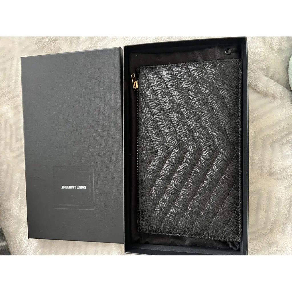 Saint Laurent Paris o1b1hav110824 Size: OS / Zipped Leather Pouch in Storm Size ONE SIZE - 2 Thumbnail