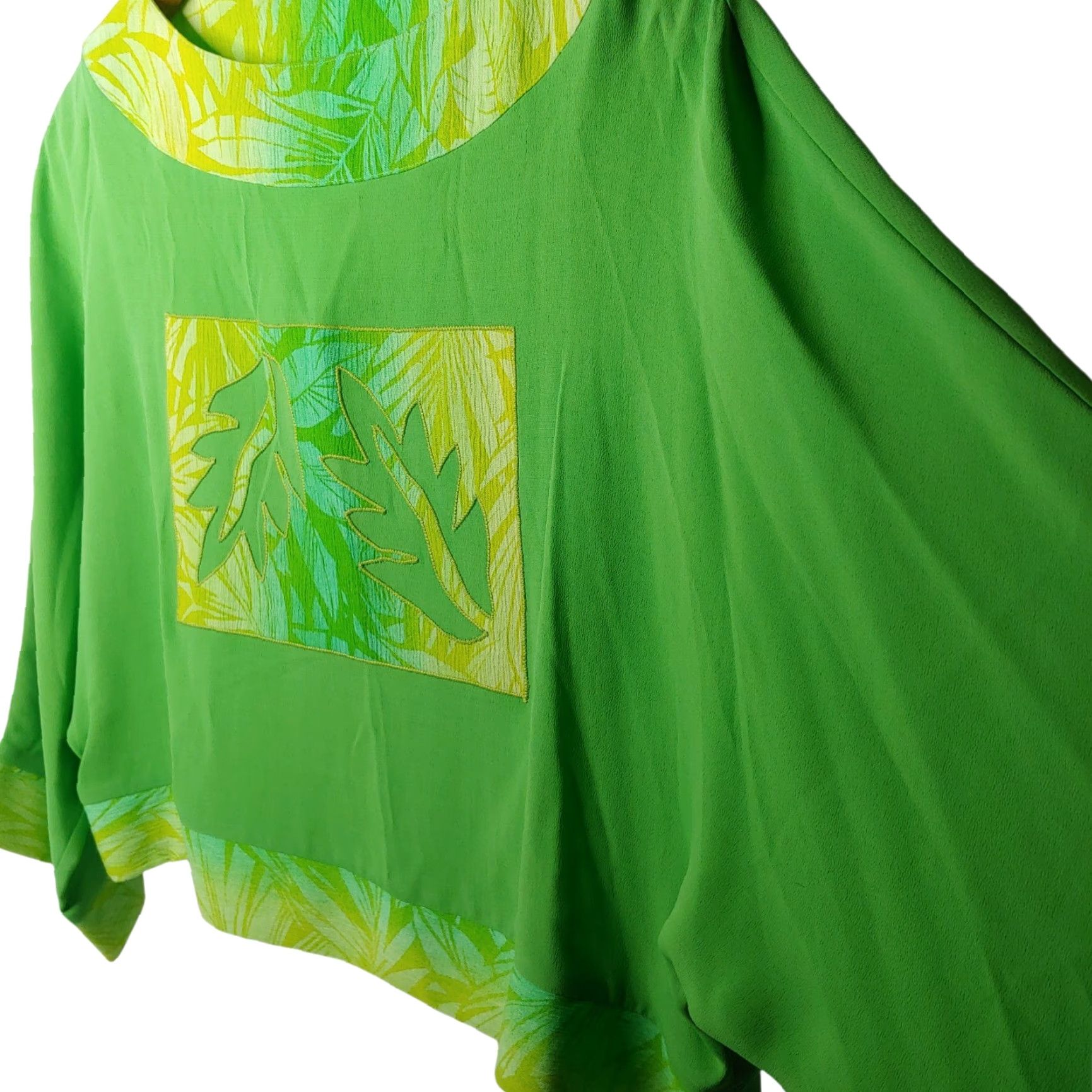 Vintage VINTAGE Helena Designer Sportswear Shirt M Green Leaves Nature Lagenlook Art to Wear Size M / US 6-8 / IT 42-44 - 5 Thumbnail