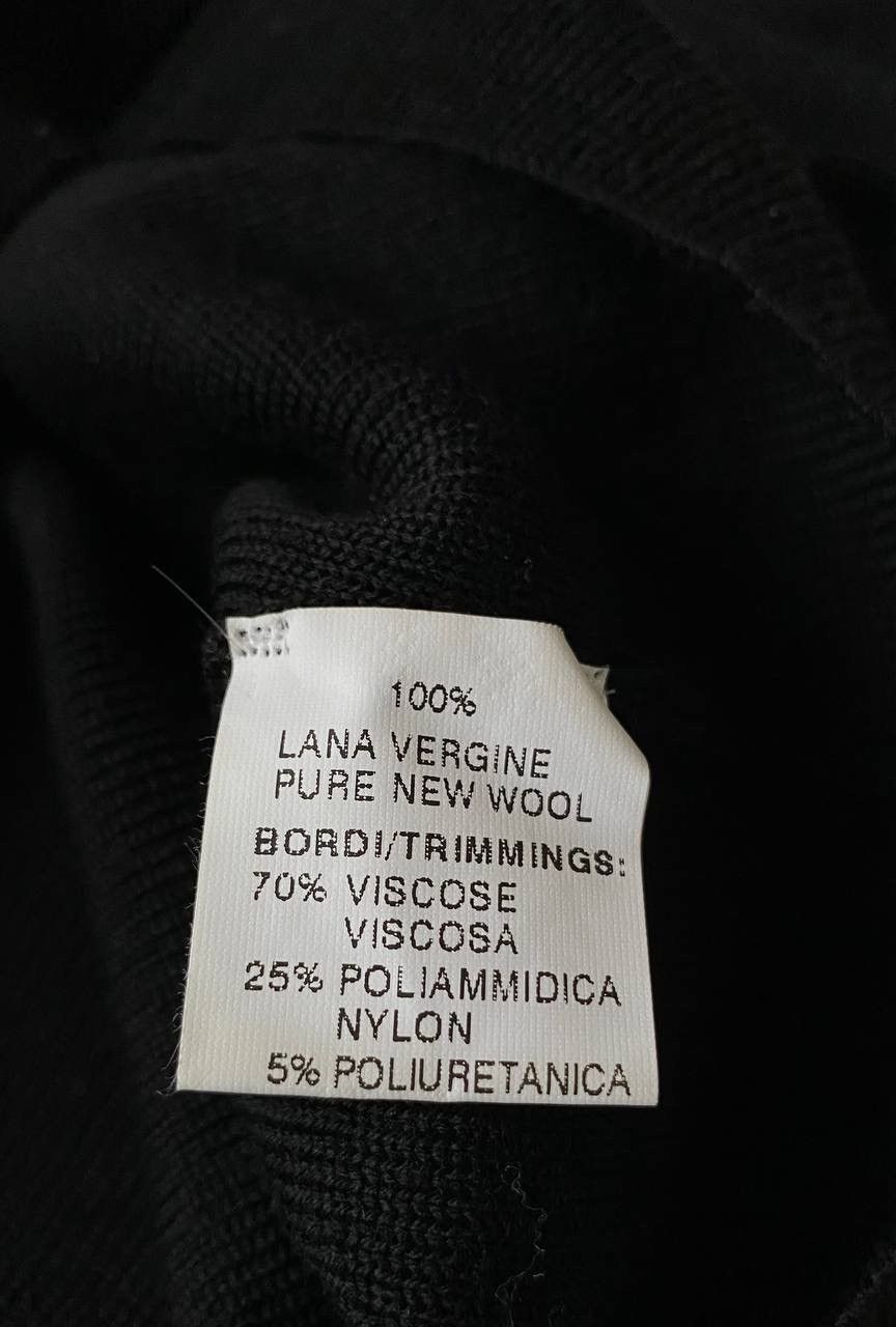Gucci GUCCI Tom Ford FW 2002 Open Chest and Back Wool Top Sweater Size XS / US 0-2 / IT 36-38 - 4 Thumbnail