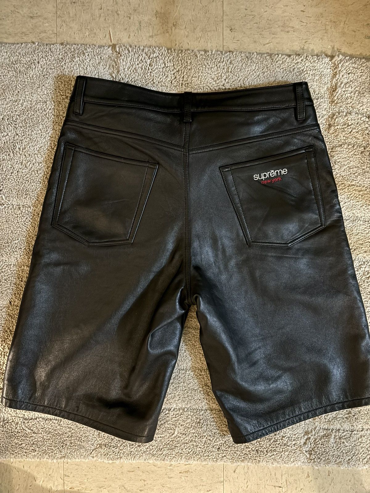 Supreme Supreme Black Leather Baggy shorts Size US 30 / EU 46 - 6 Thumbnail